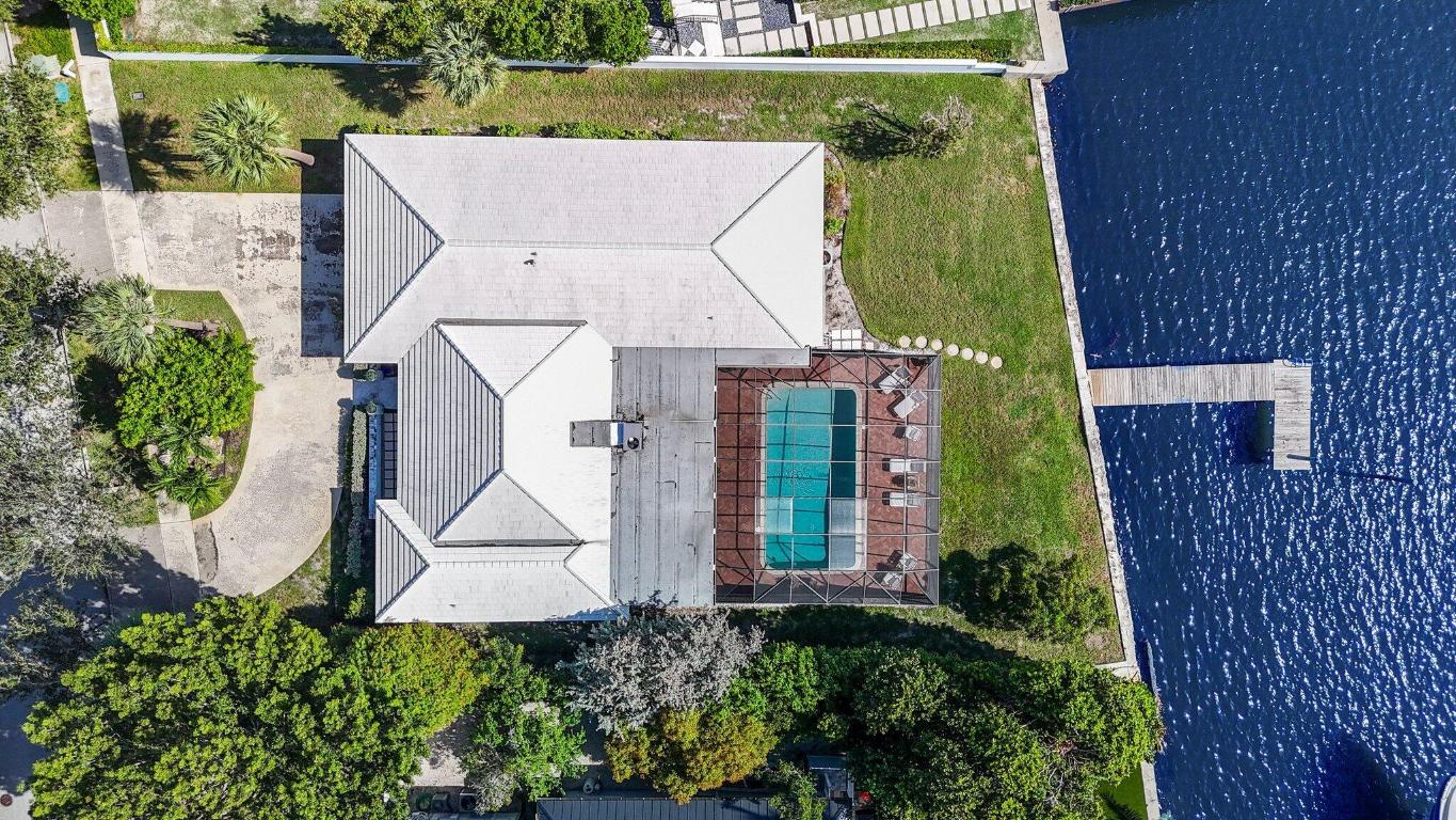 2002 Notre Dame Drive