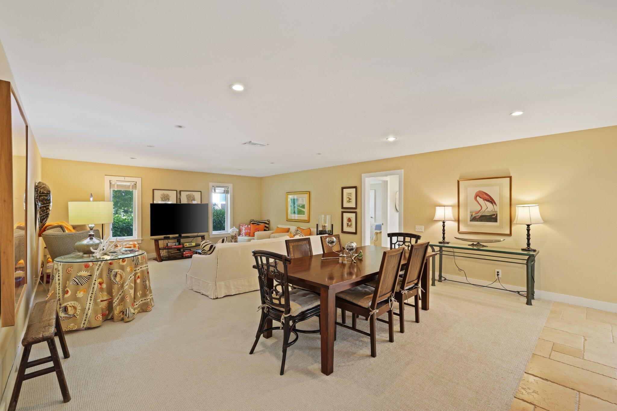 2002 Notre Dame Drive