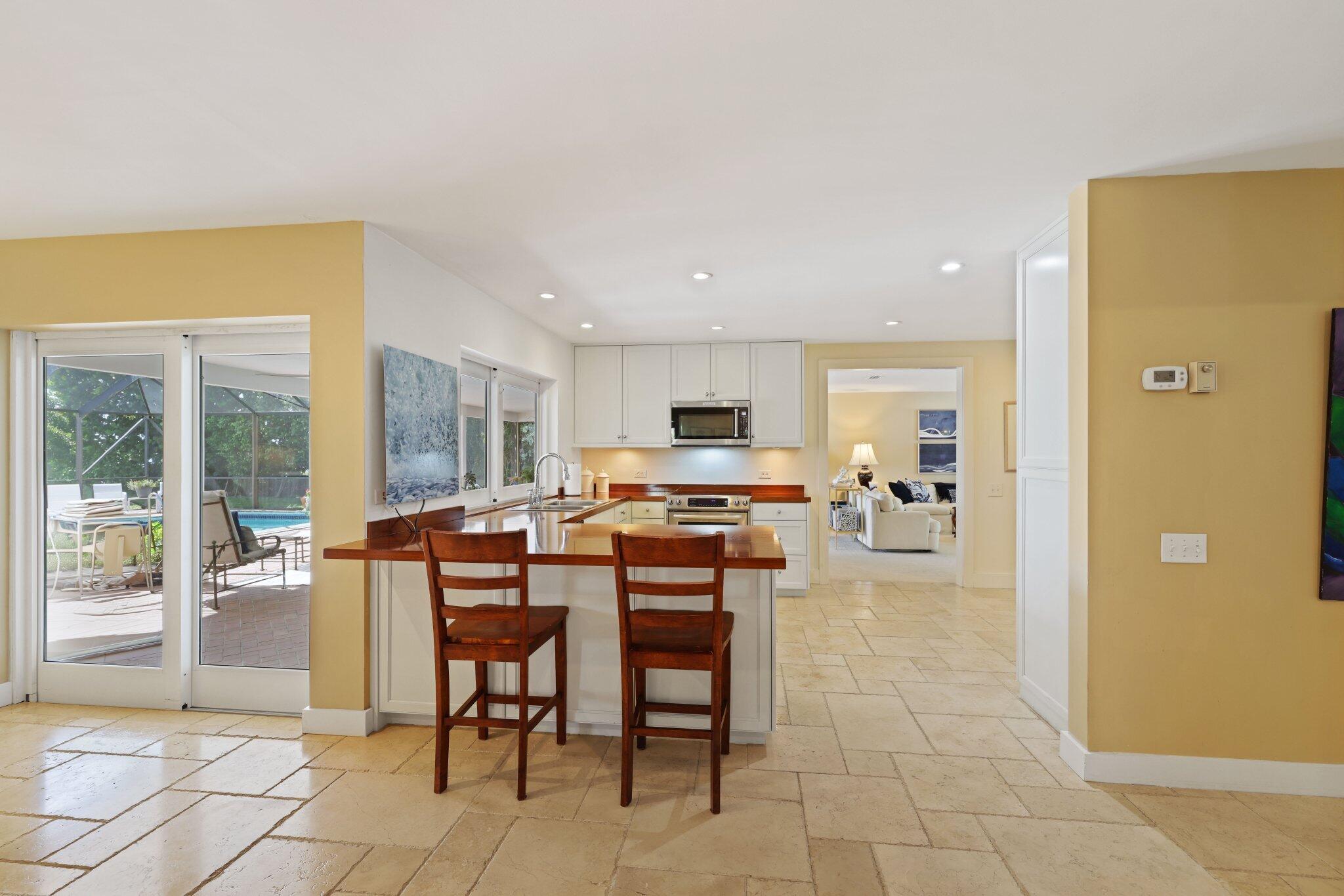 2002 Notre Dame Drive