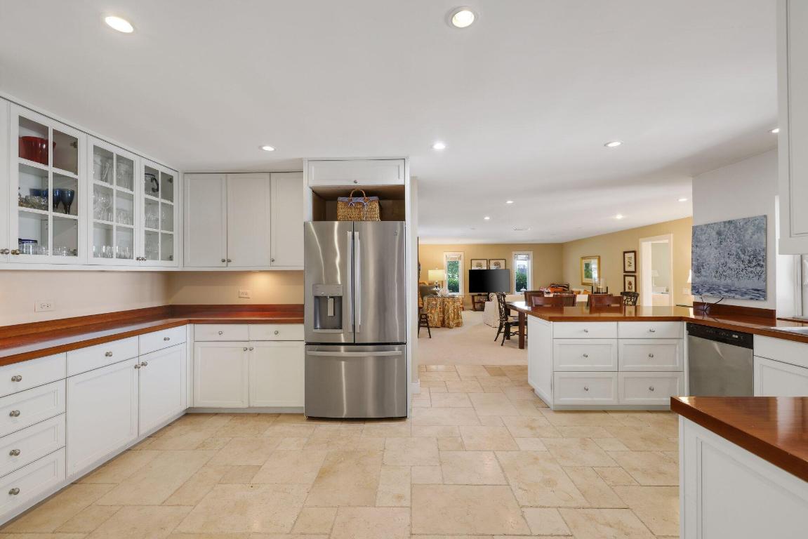 2002 Notre Dame Drive