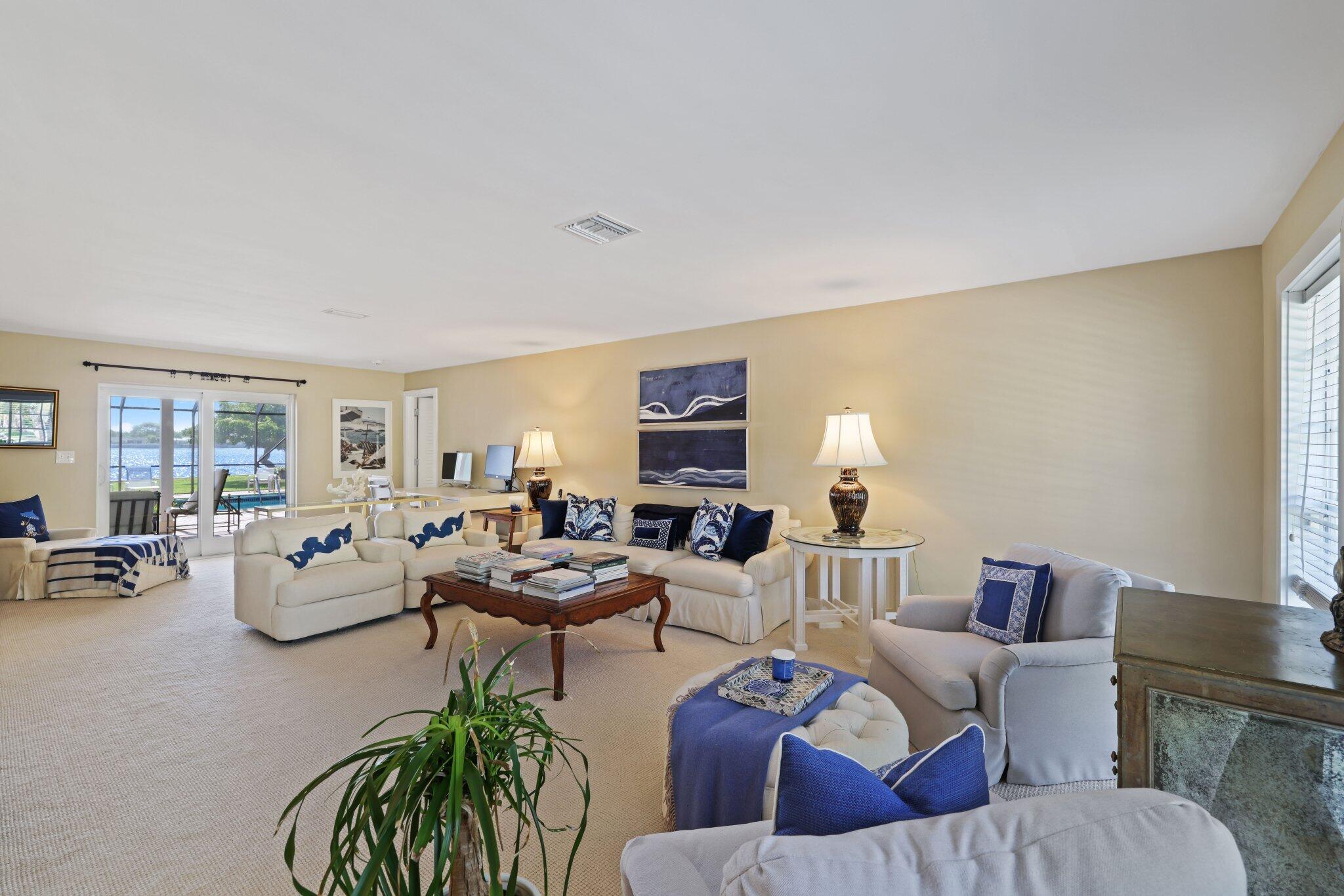 2002 Notre Dame Drive