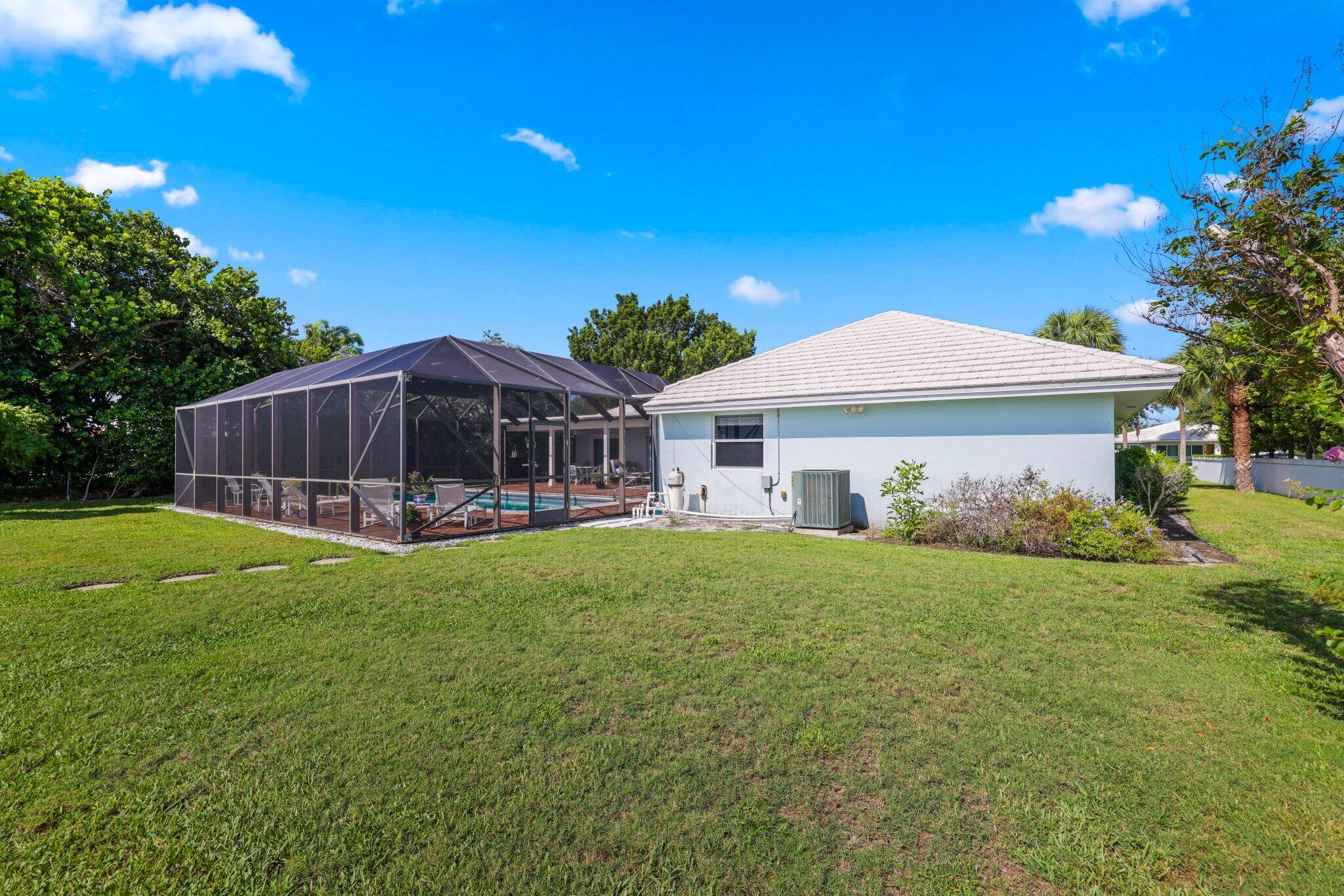 2002 Notre Dame Drive