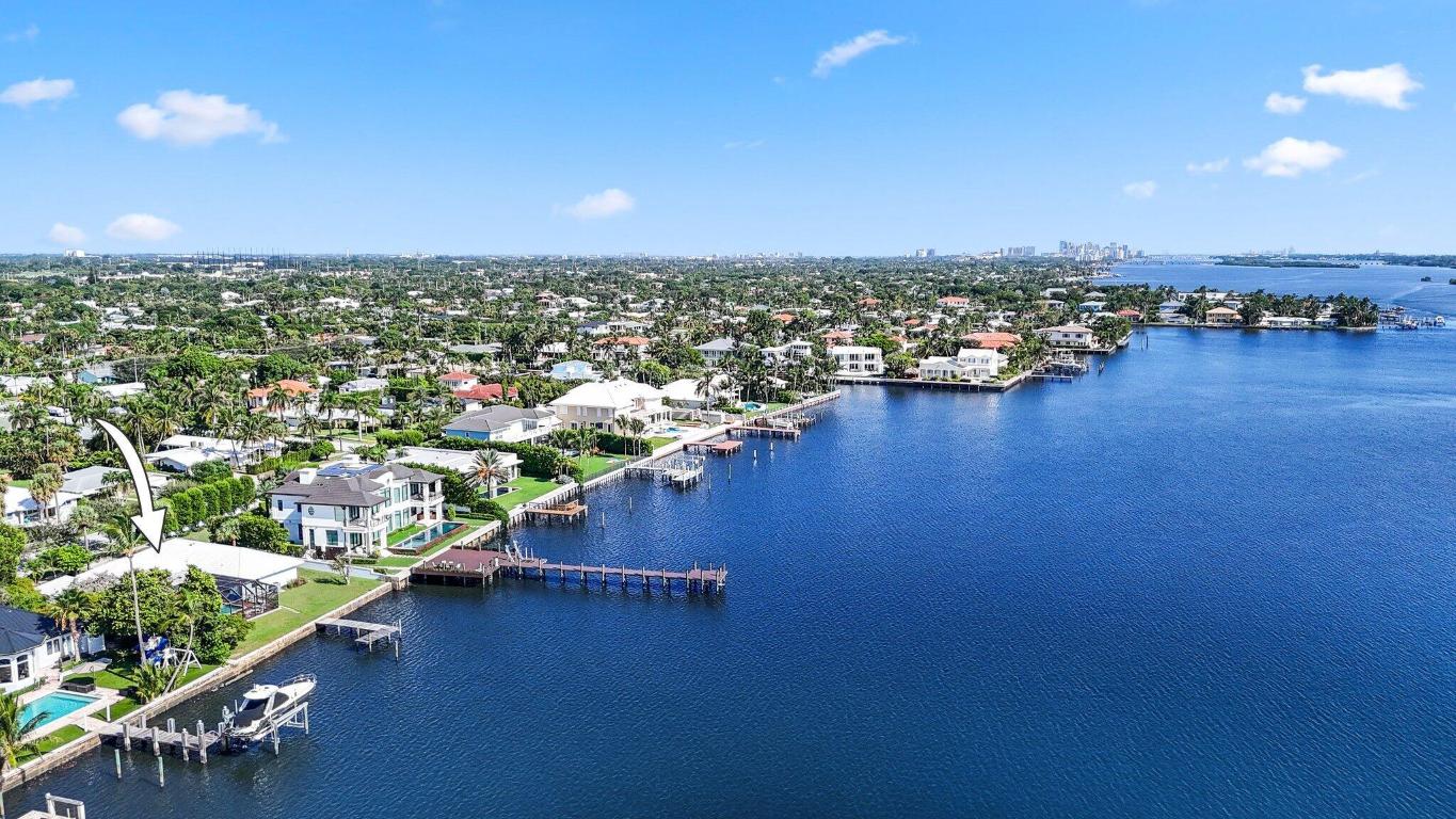 2002 Notre Dame Drive