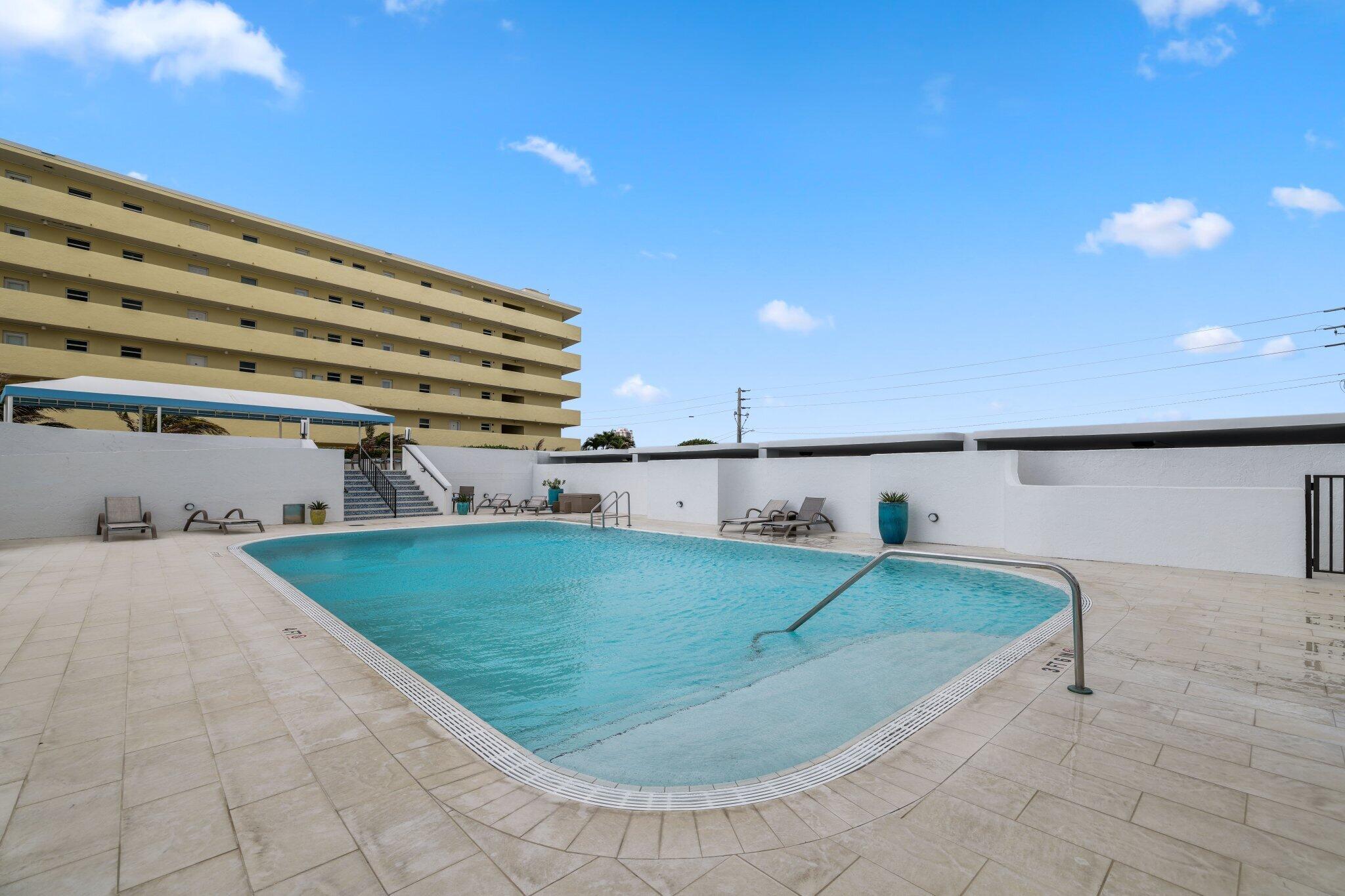 250 S Ocean Boulevard 9a