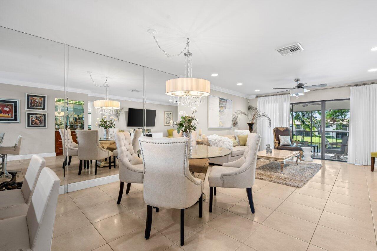9261 Vista Del Lago H