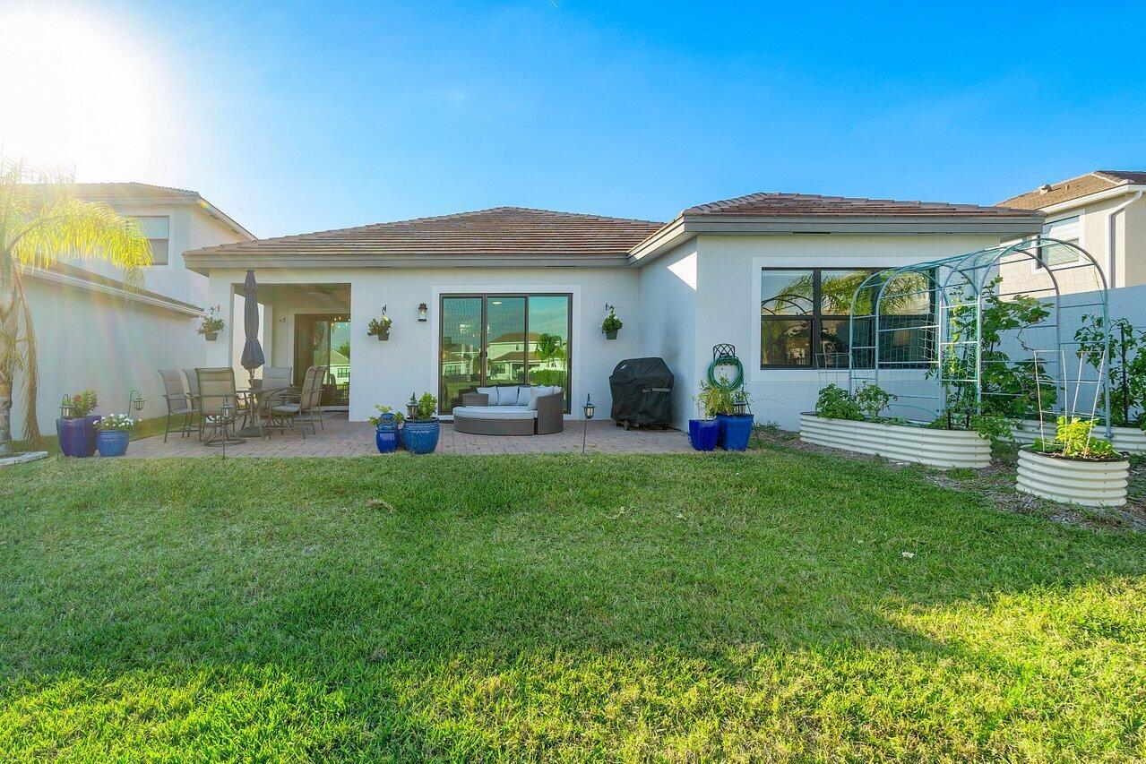 7475 Estero Drive