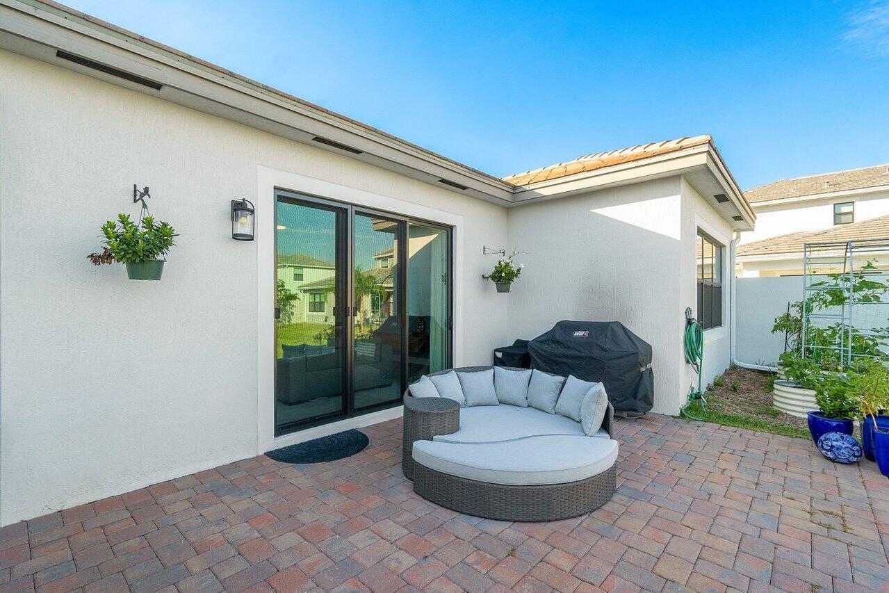 7475 Estero Drive