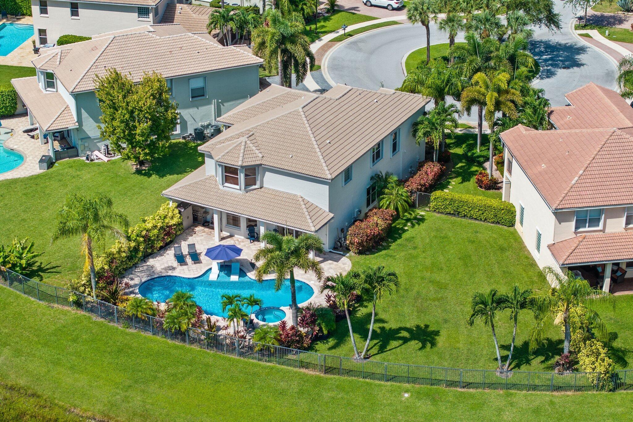 8537 Shallowbrook Cove