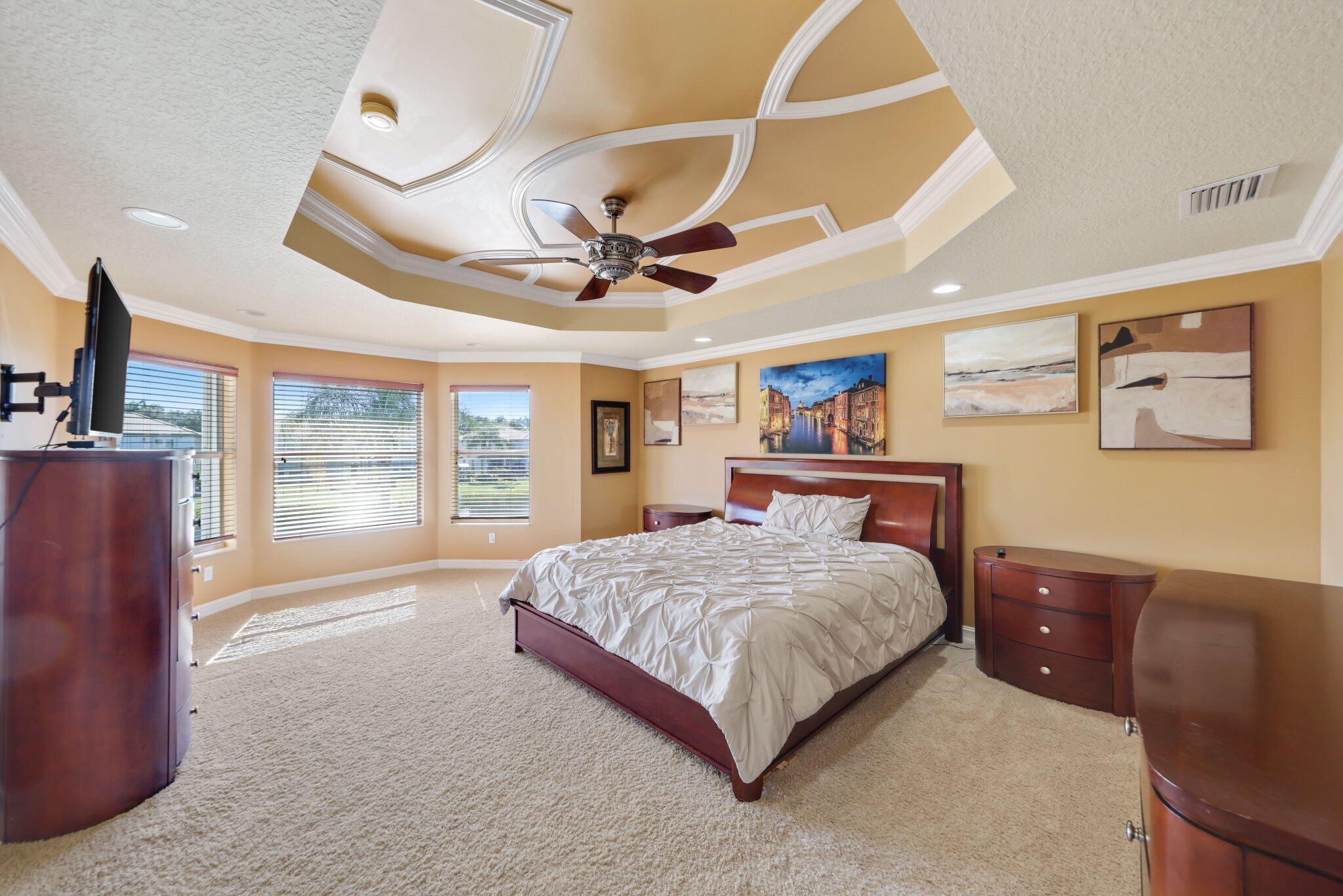 8537 Shallowbrook Cove