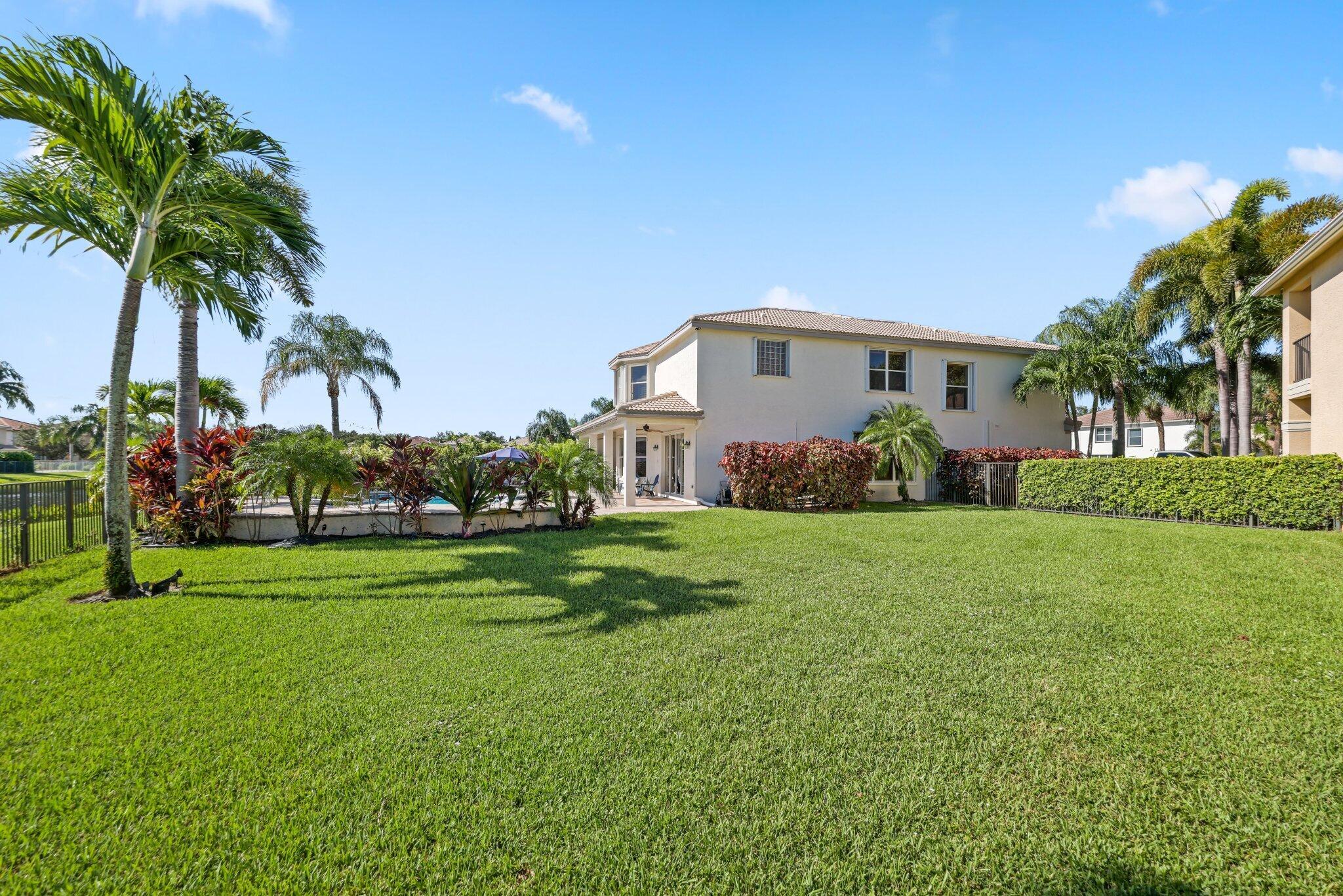 8537 Shallowbrook Cove