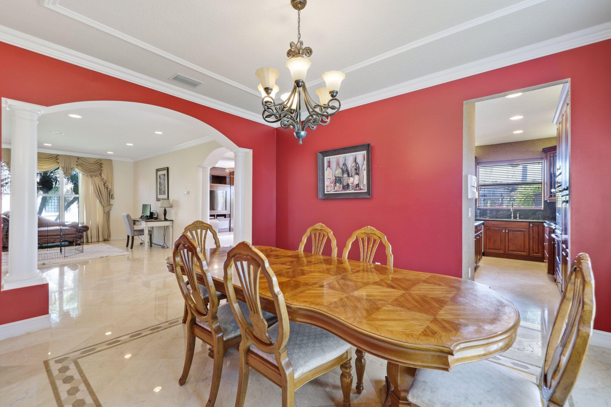 8537 Shallowbrook Cove