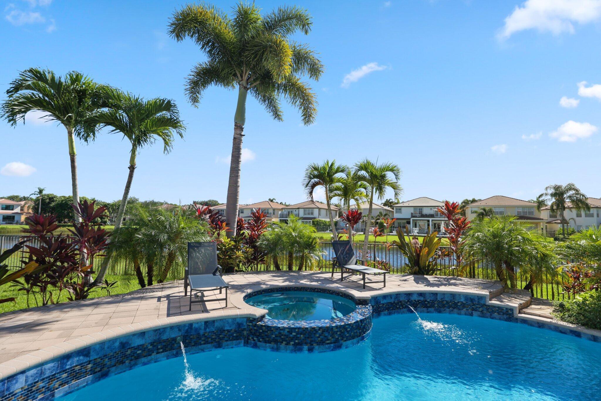 8537 Shallowbrook Cove