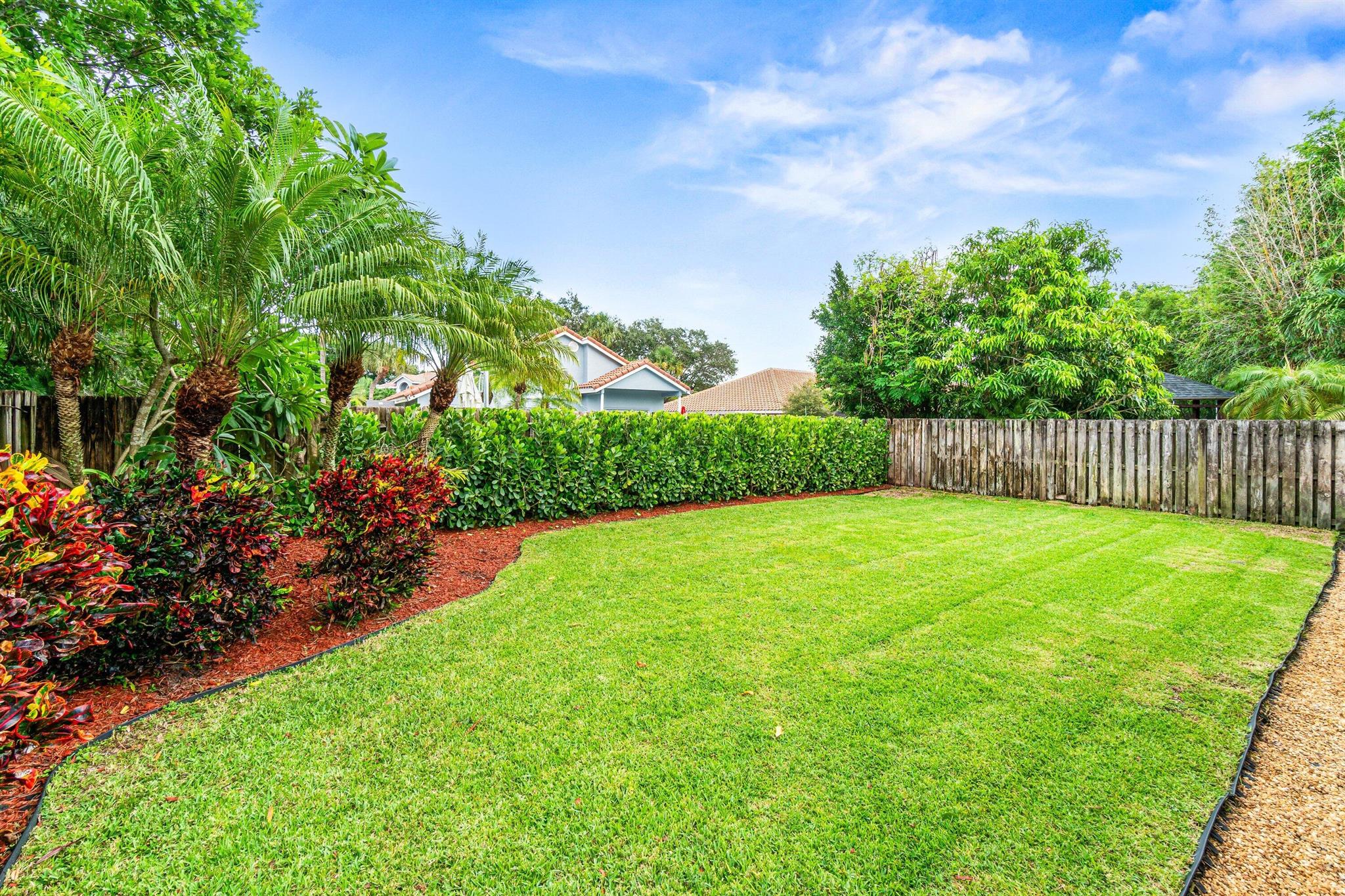 7602 Northtree Club Drive