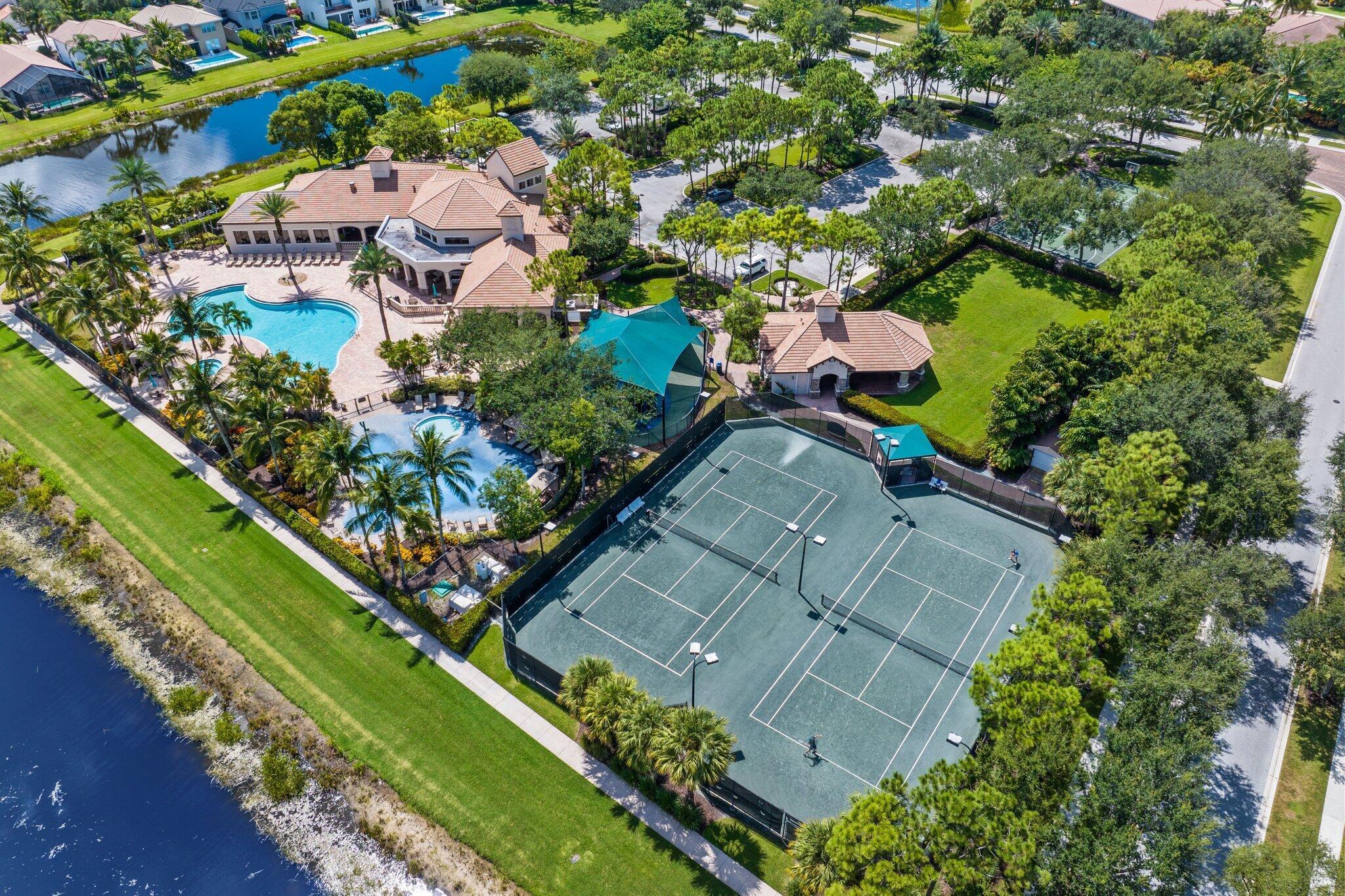 8888 Rockridge Glen Cove