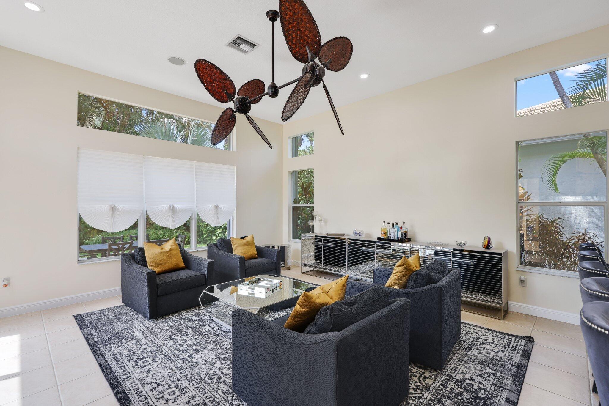 8888 Rockridge Glen Cove