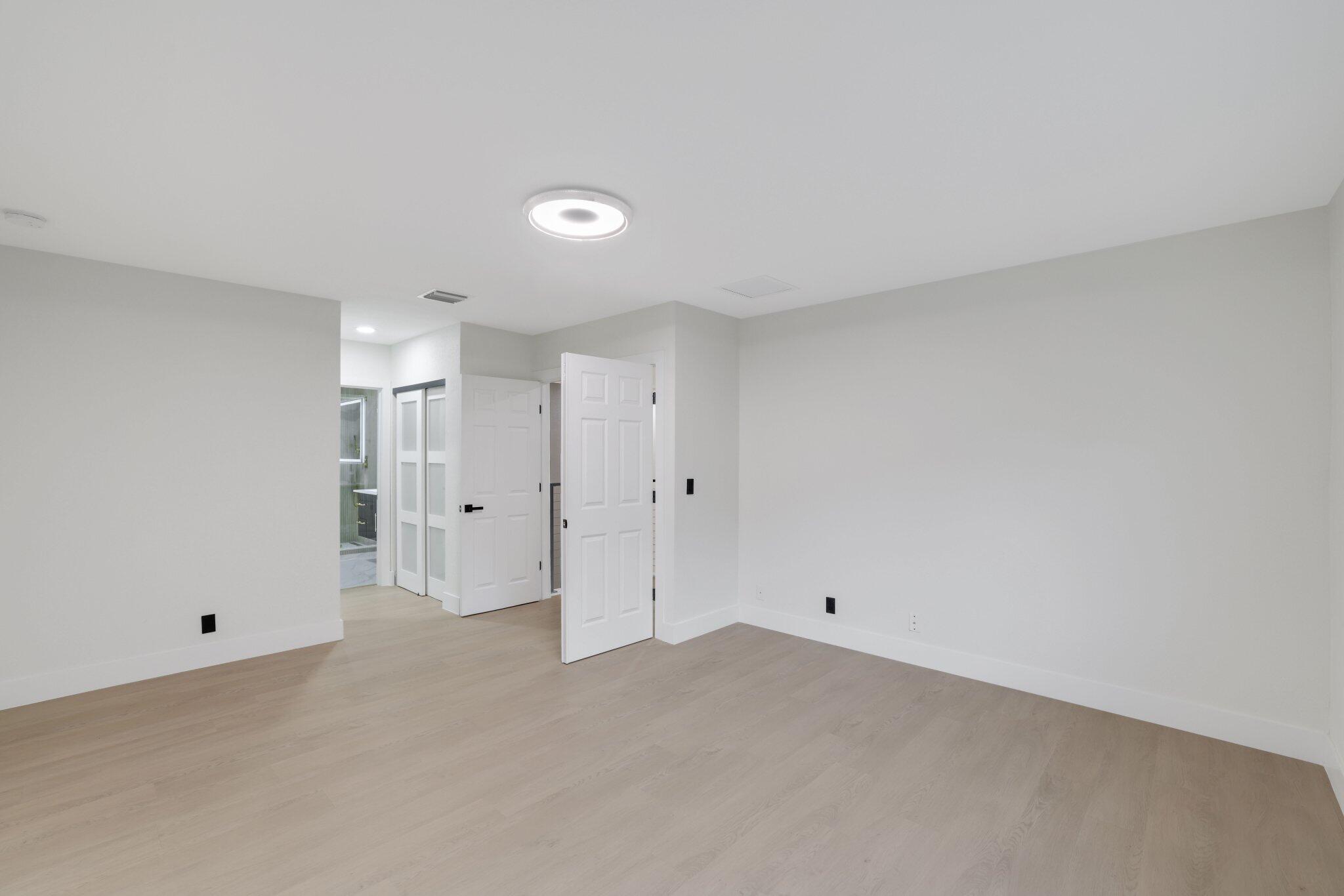 9581 Cobblestone Creek Drive