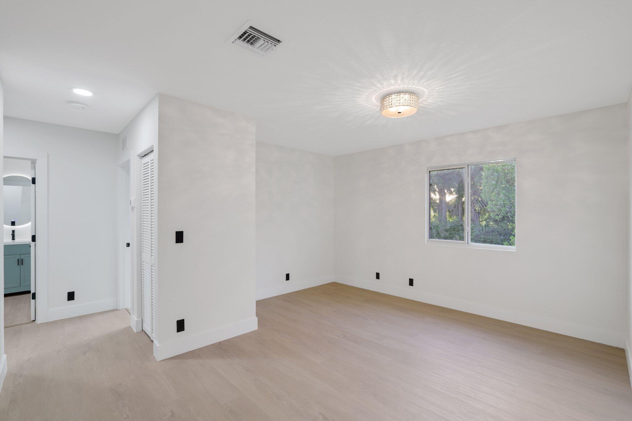 9581 Cobblestone Creek Drive