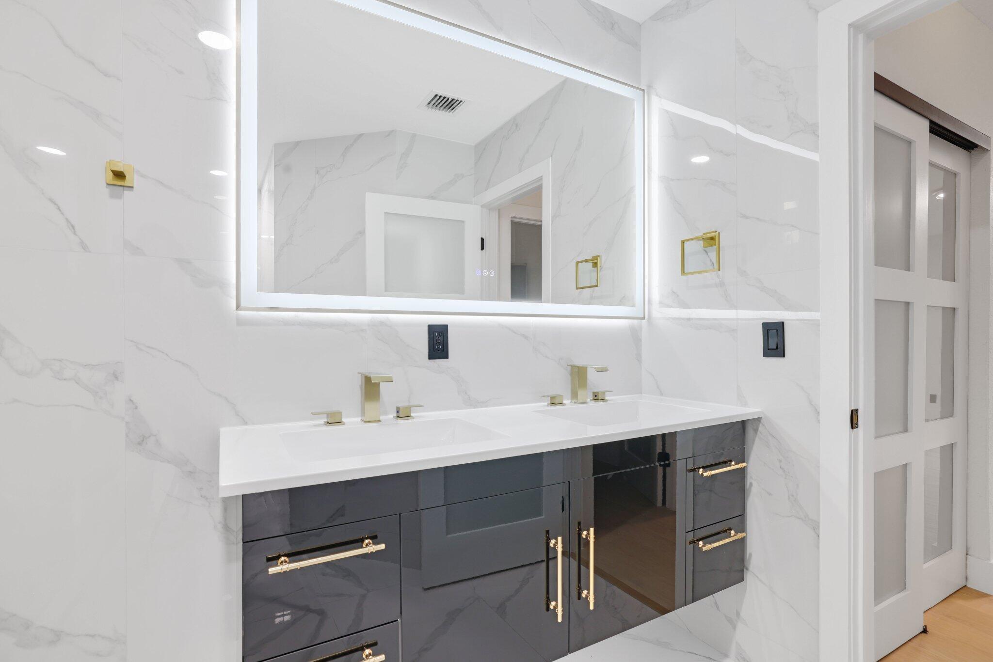 9581 Cobblestone Creek Drive