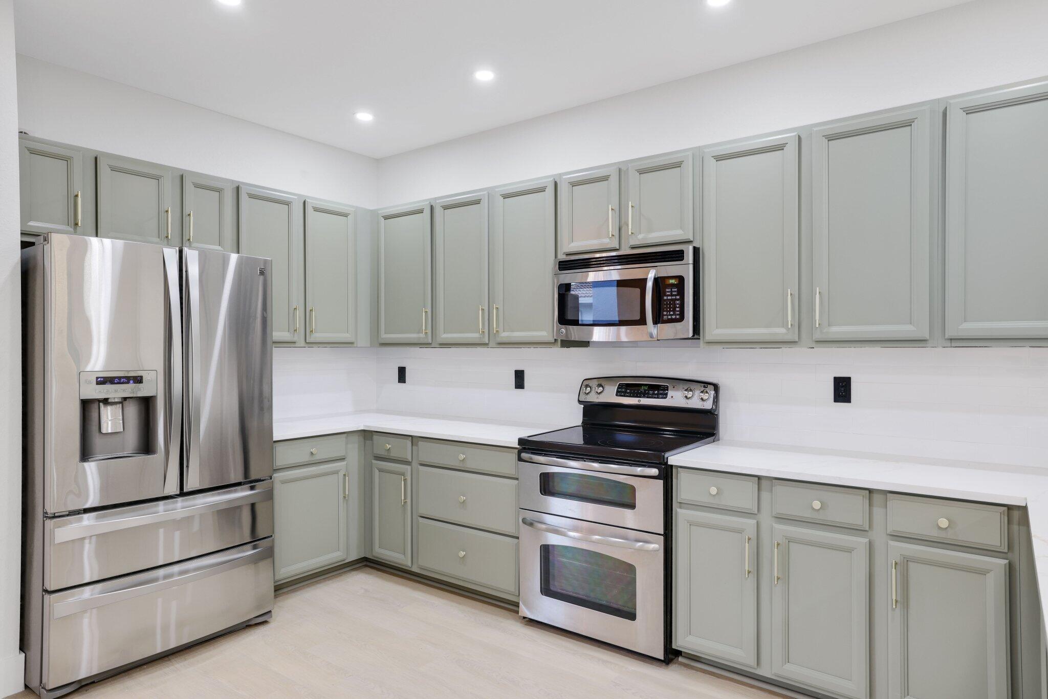 9581 Cobblestone Creek Drive