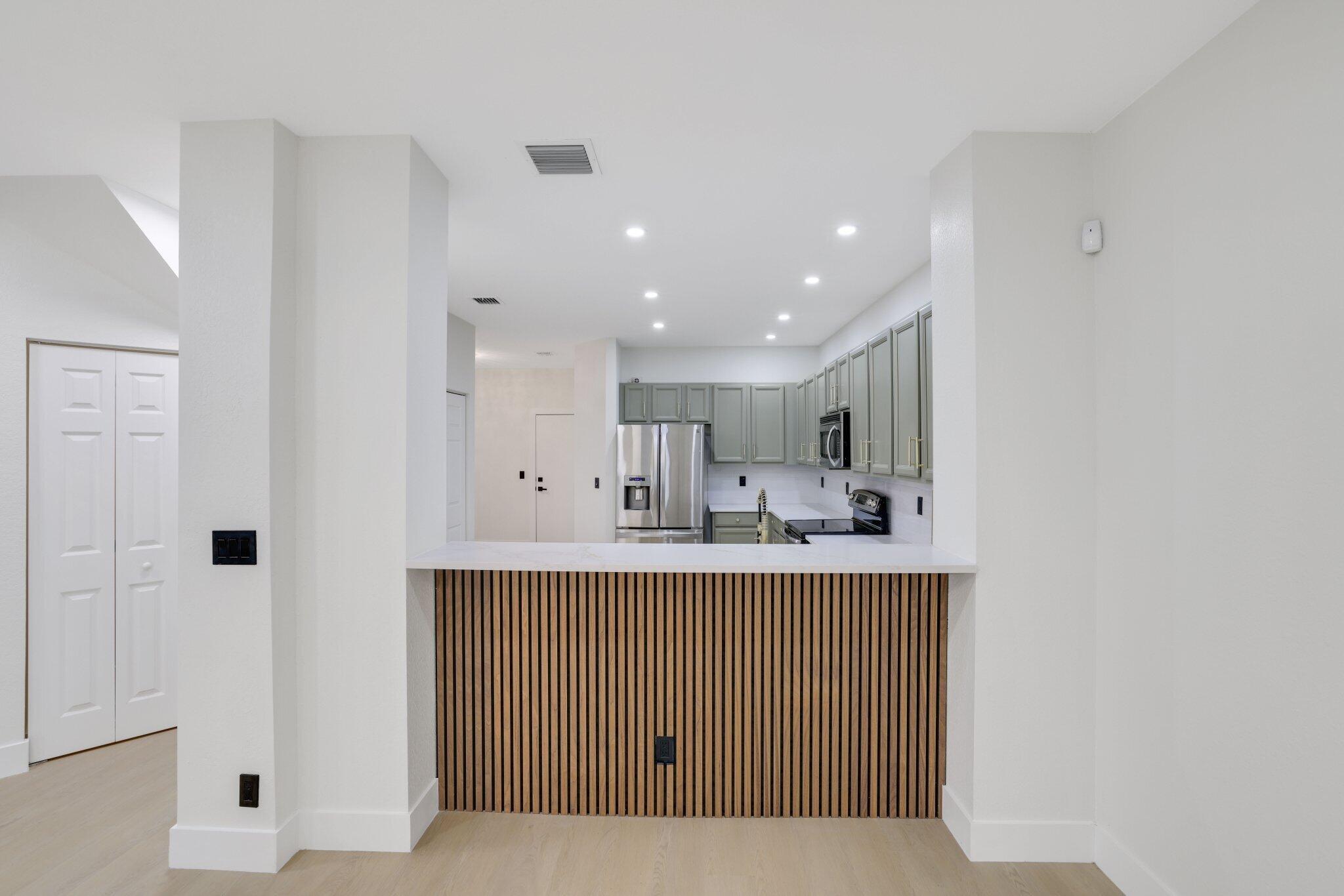 9581 Cobblestone Creek Drive