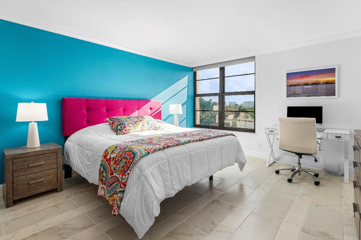 14 Royal Palm Way 5010, Boca Raton Unit: 5010