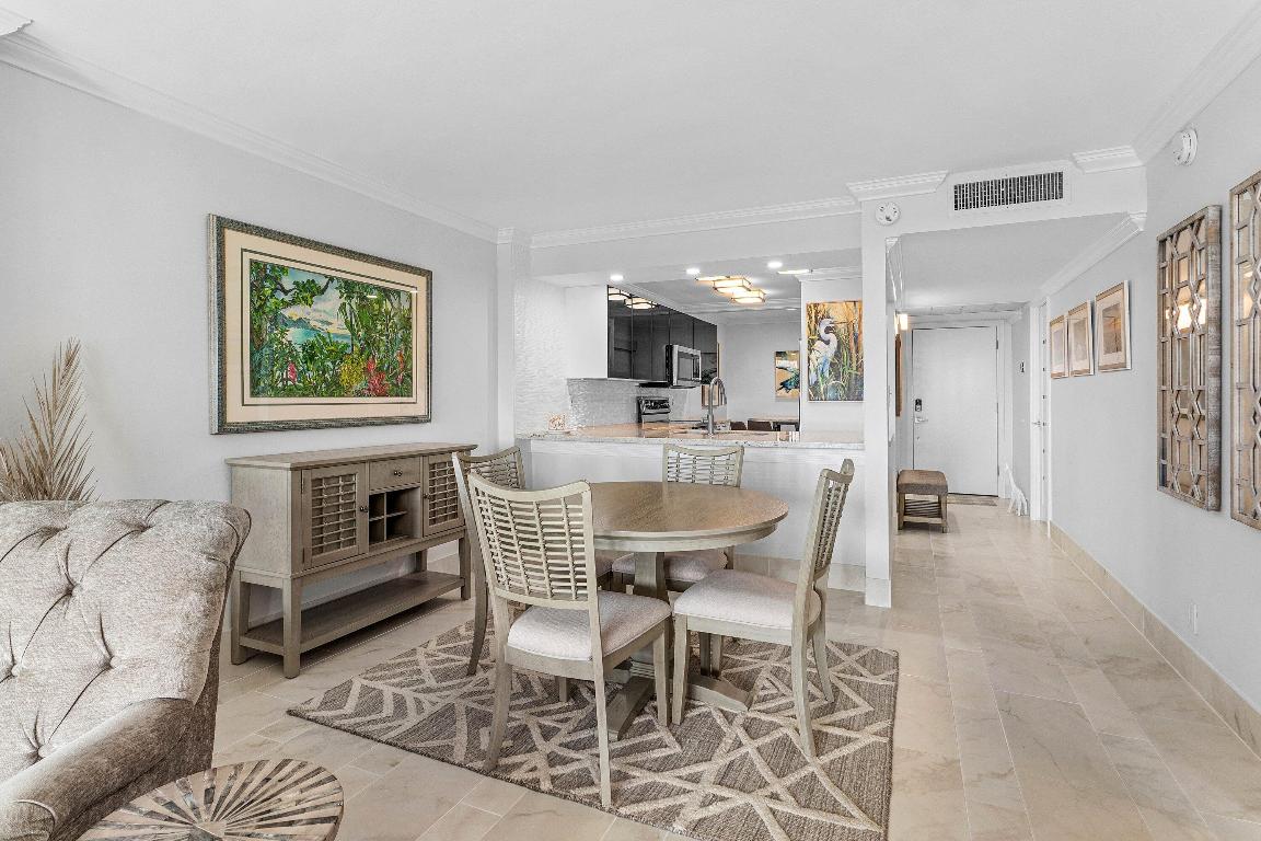 14 Royal Palm Way 5010, Boca Raton Unit: 5010