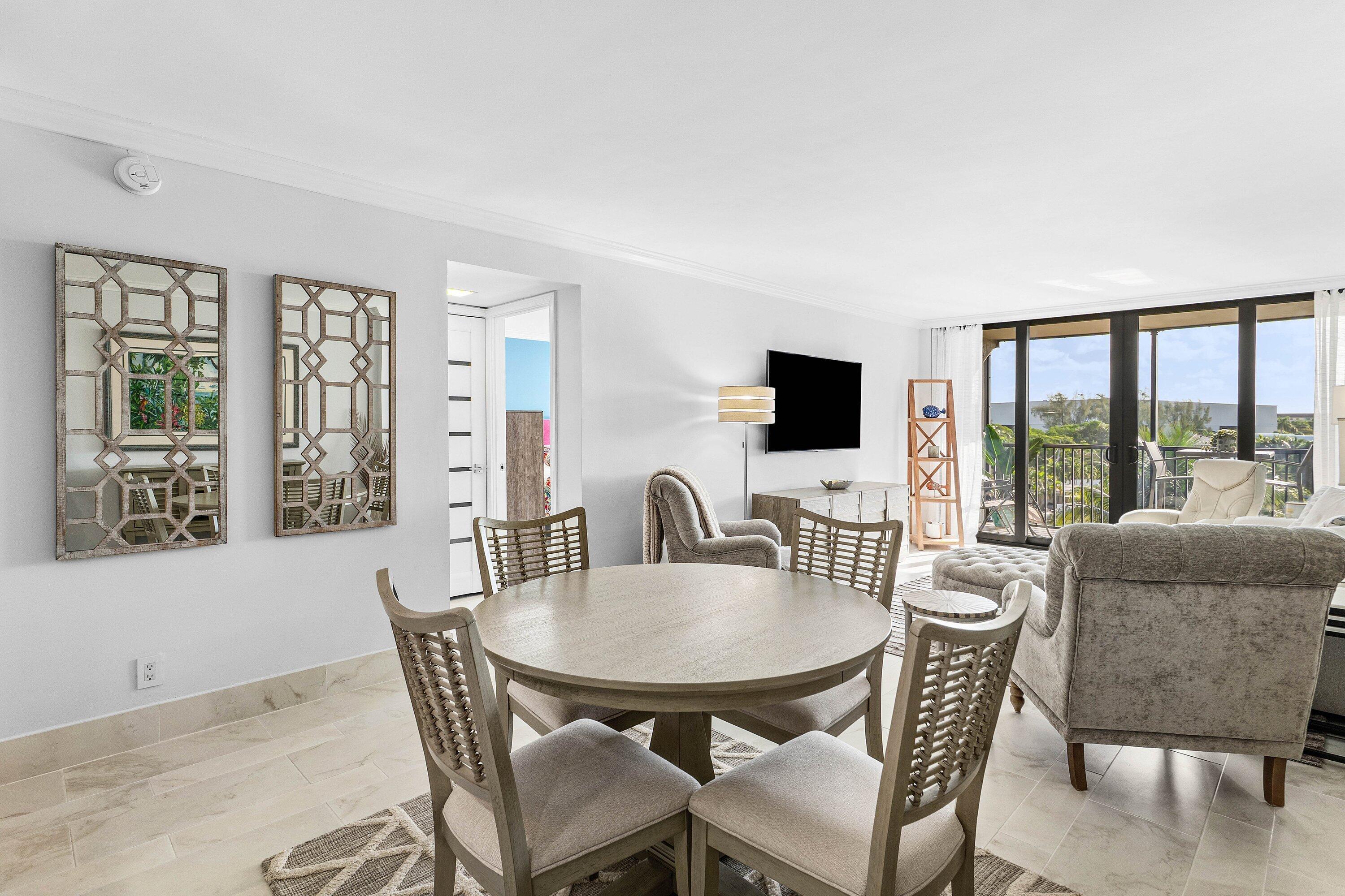 14 Royal Palm Way 5010, Boca Raton Unit: 5010