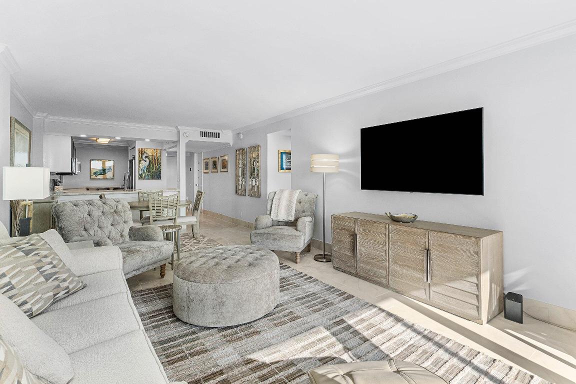 14 Royal Palm Way 5010, Boca Raton Unit: 5010