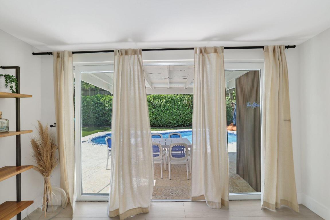 5830 SW 51st Terrace, Miami