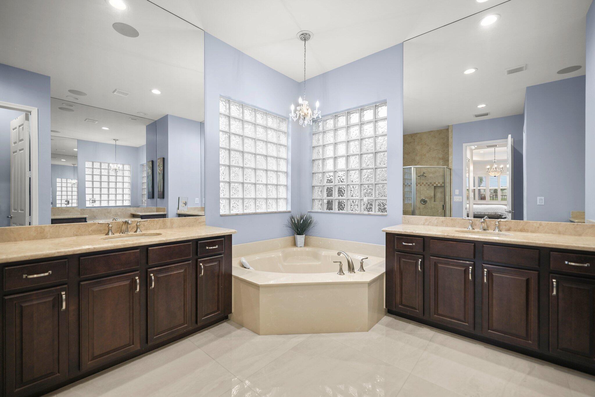 8408 Serena Creek Avenue