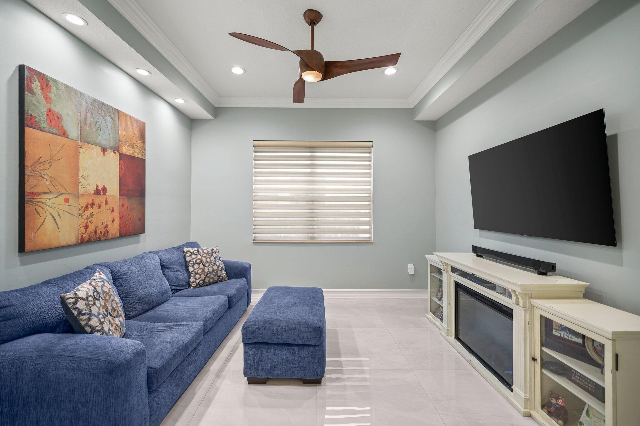 8408 Serena Creek Avenue