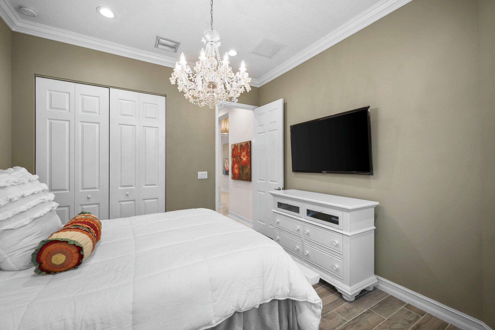 8408 Serena Creek Avenue