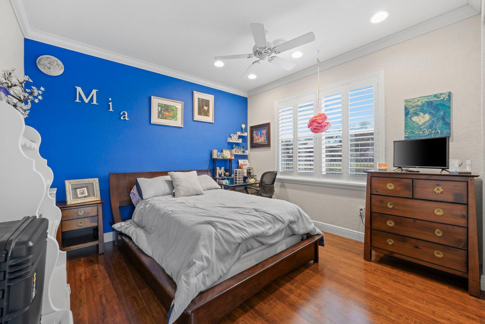 10812 Castle Oak Drive