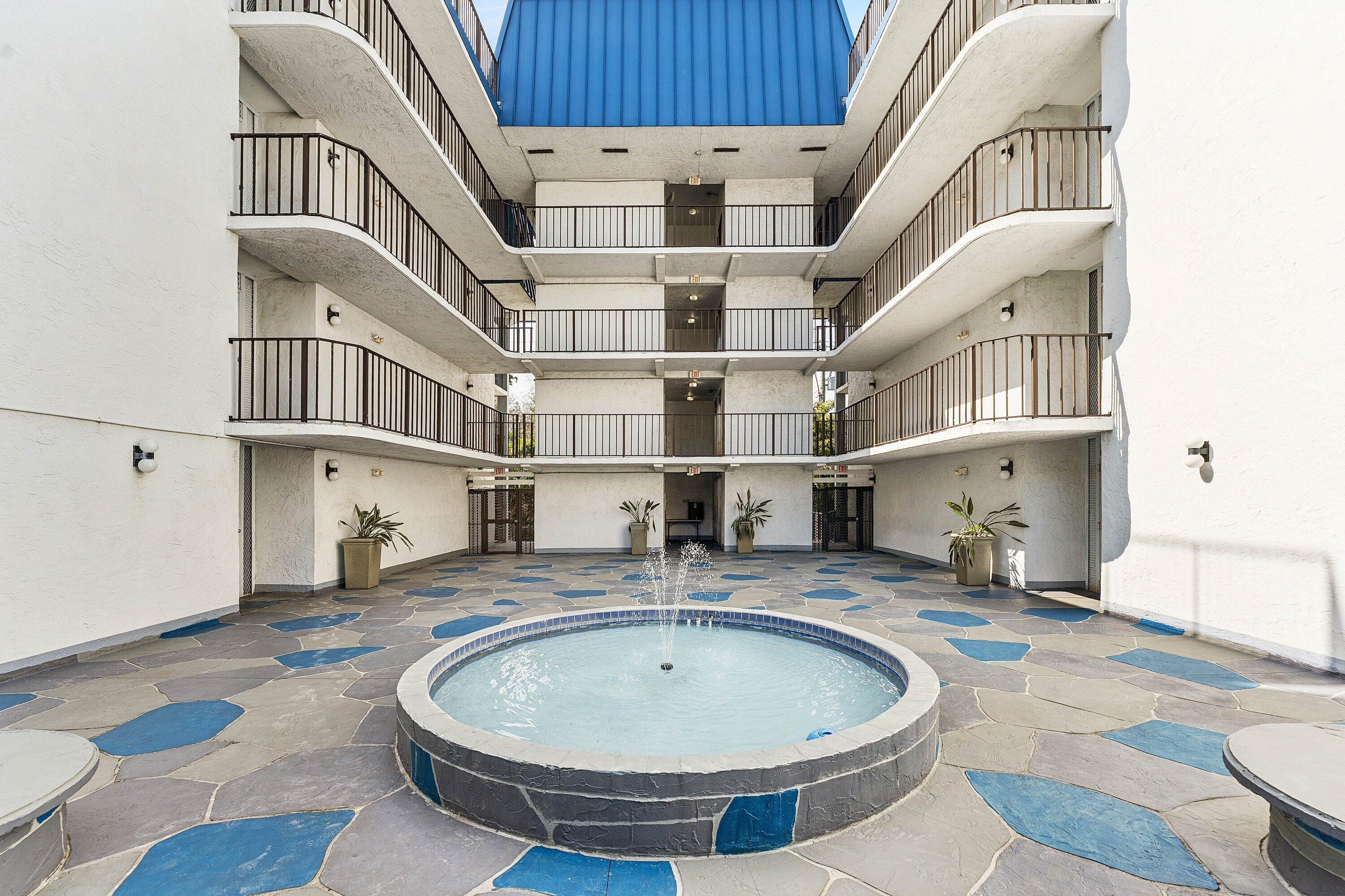 3909 N Ocean Boulevard 106