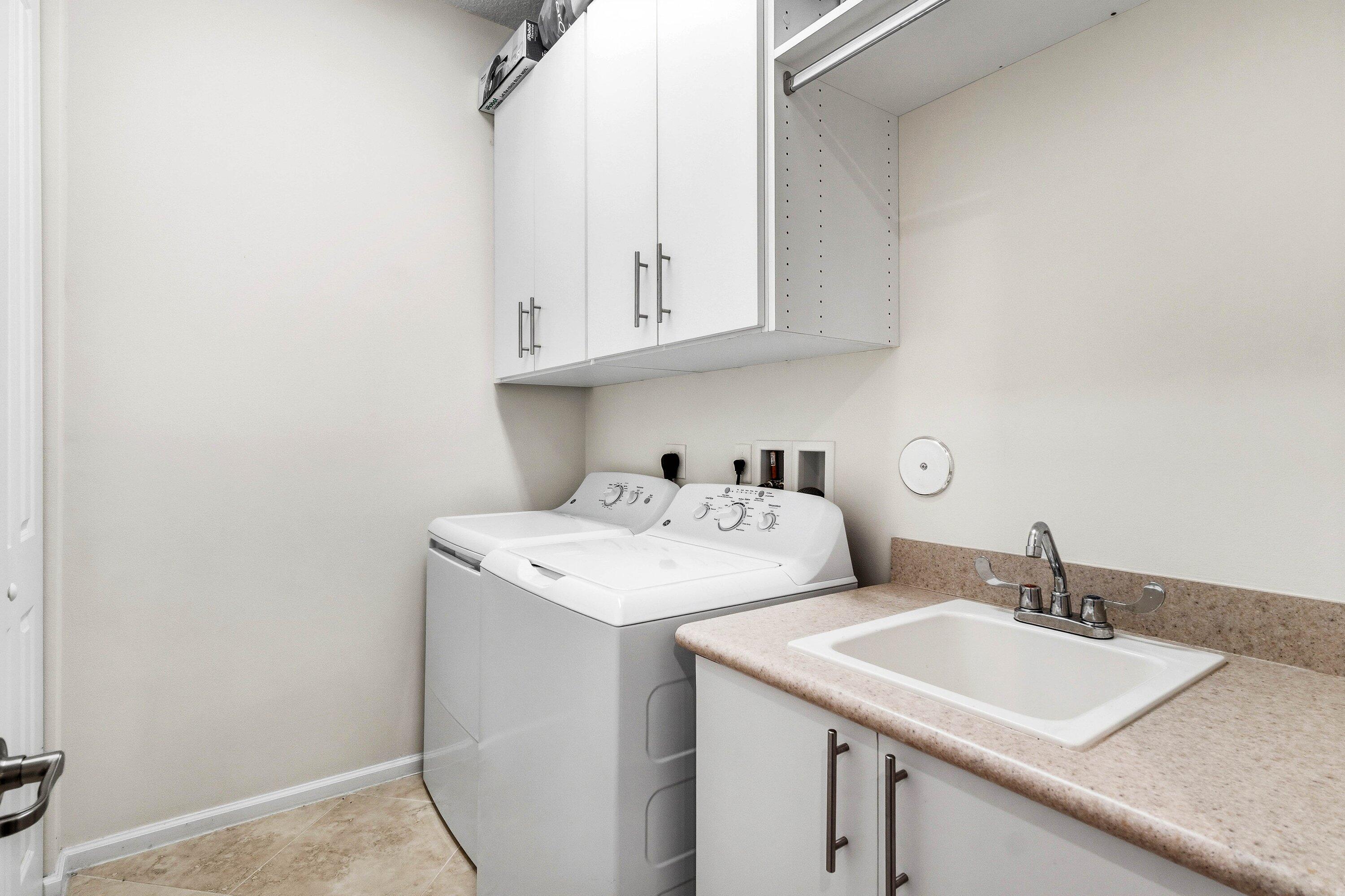 4853 NW 16th Terrace