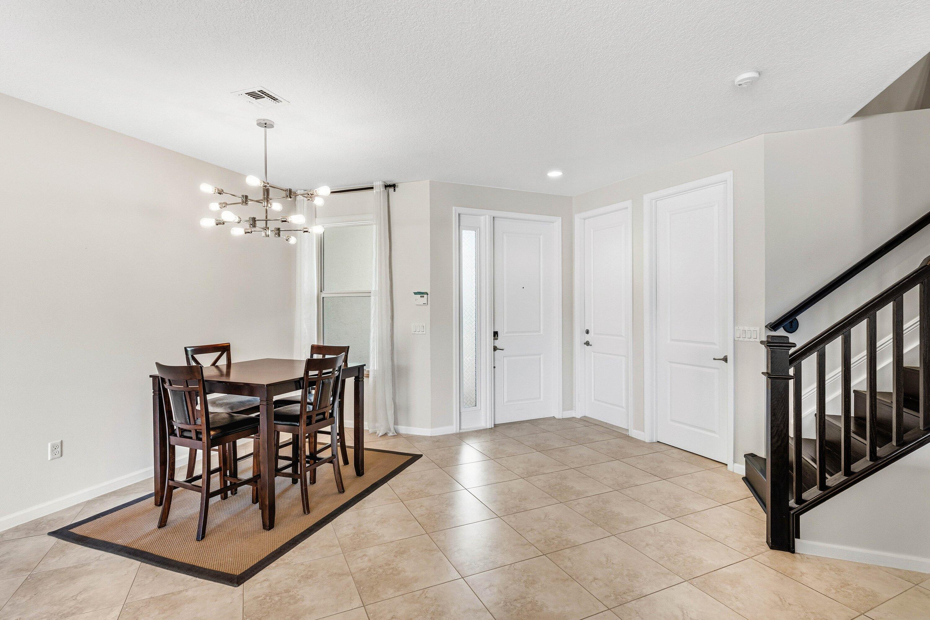 4853 NW 16th Terrace