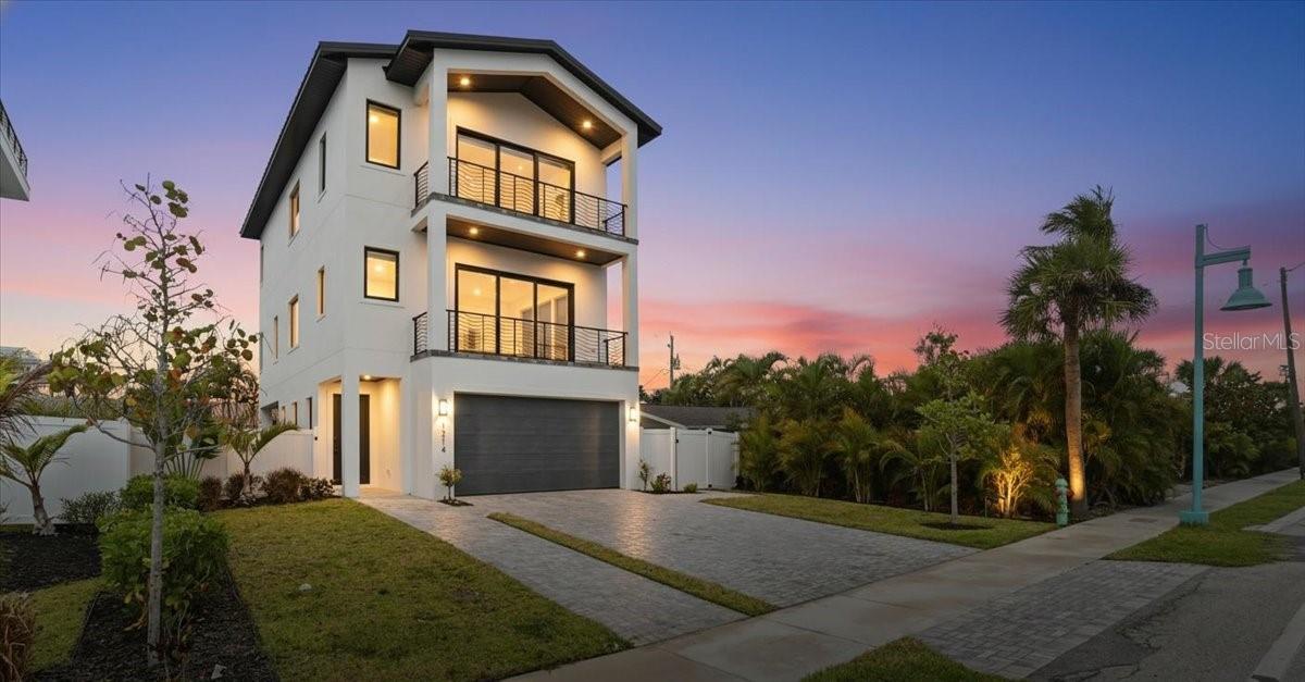1214 GULF BLVD