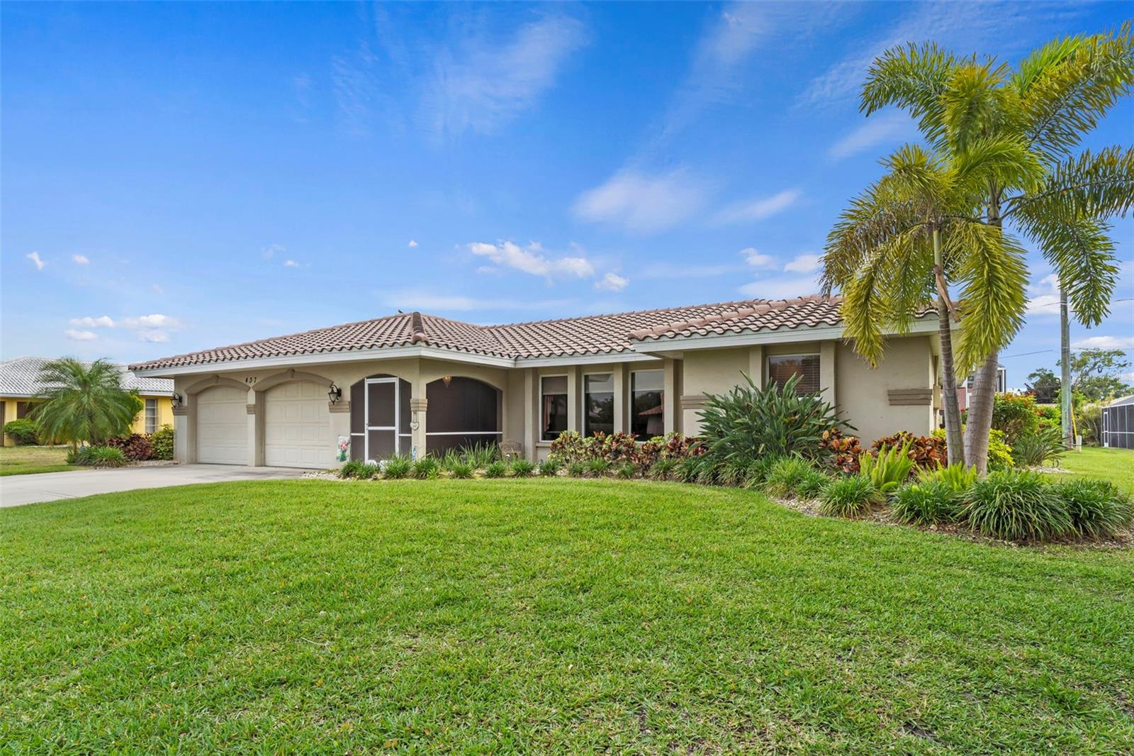 437 E ROSSETTI DR