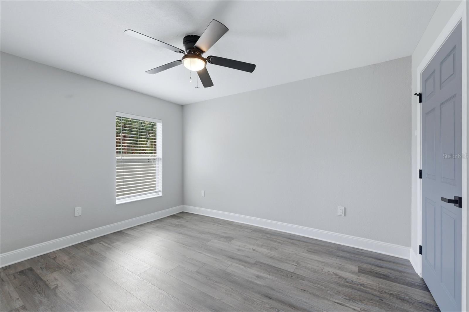 281 PEMBROKE DR