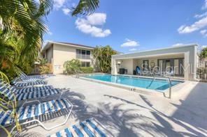 2121 WOOD ST #201