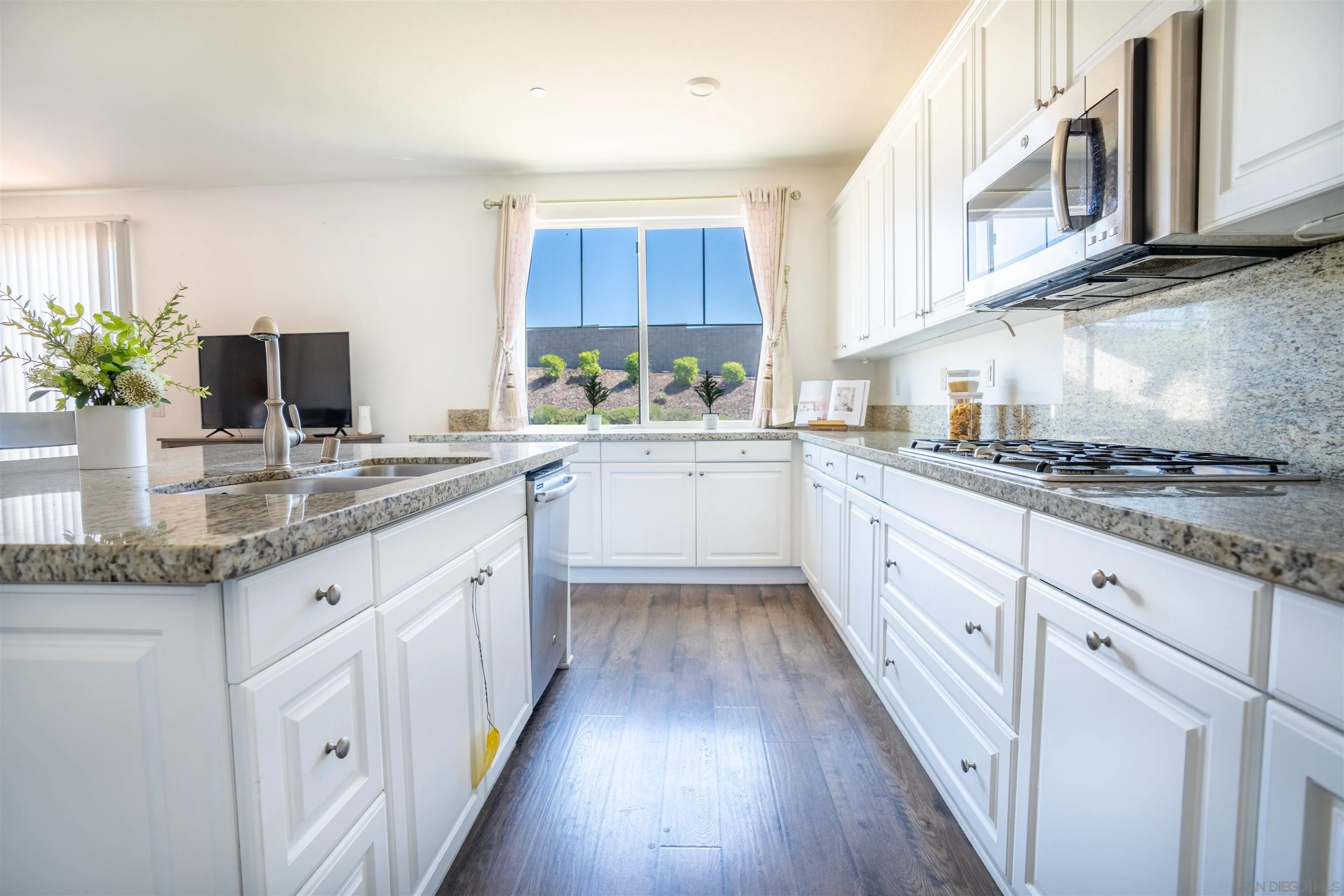 23483 Crystal Way