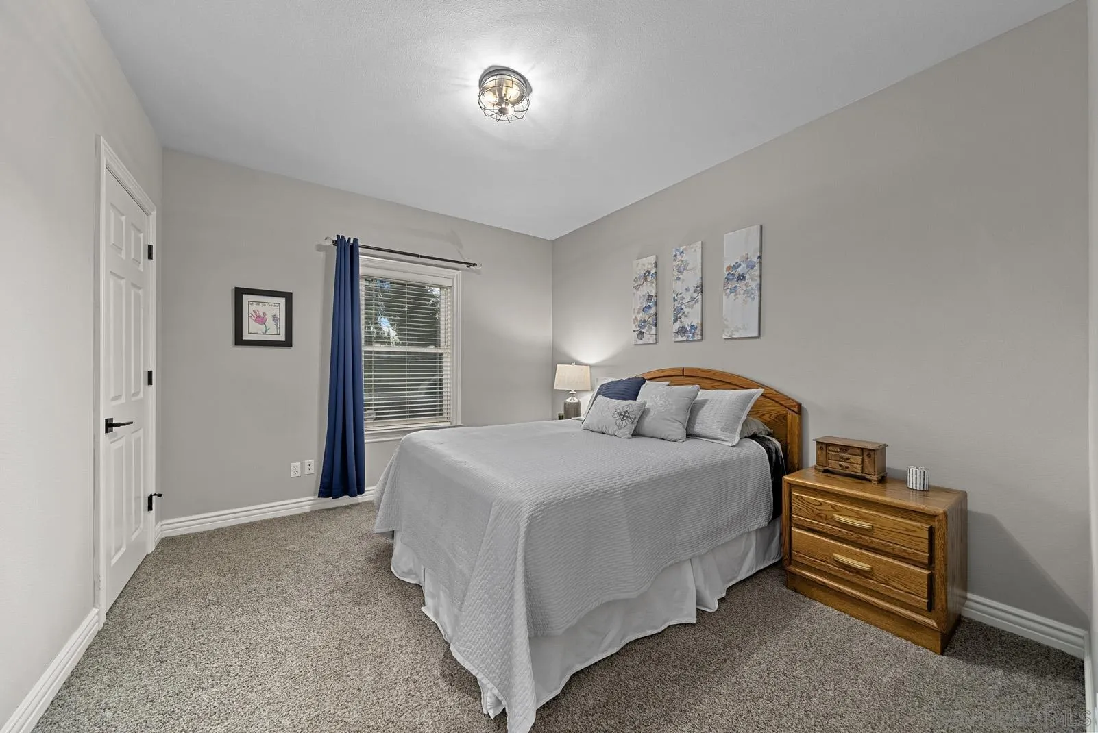 44140 La Paz St
