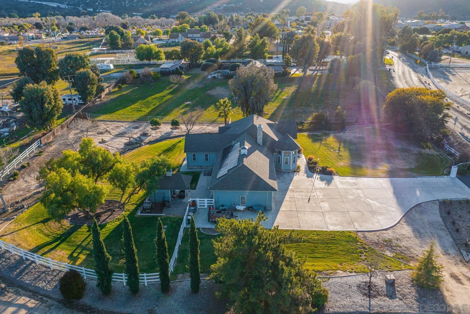 44140 La Paz St
