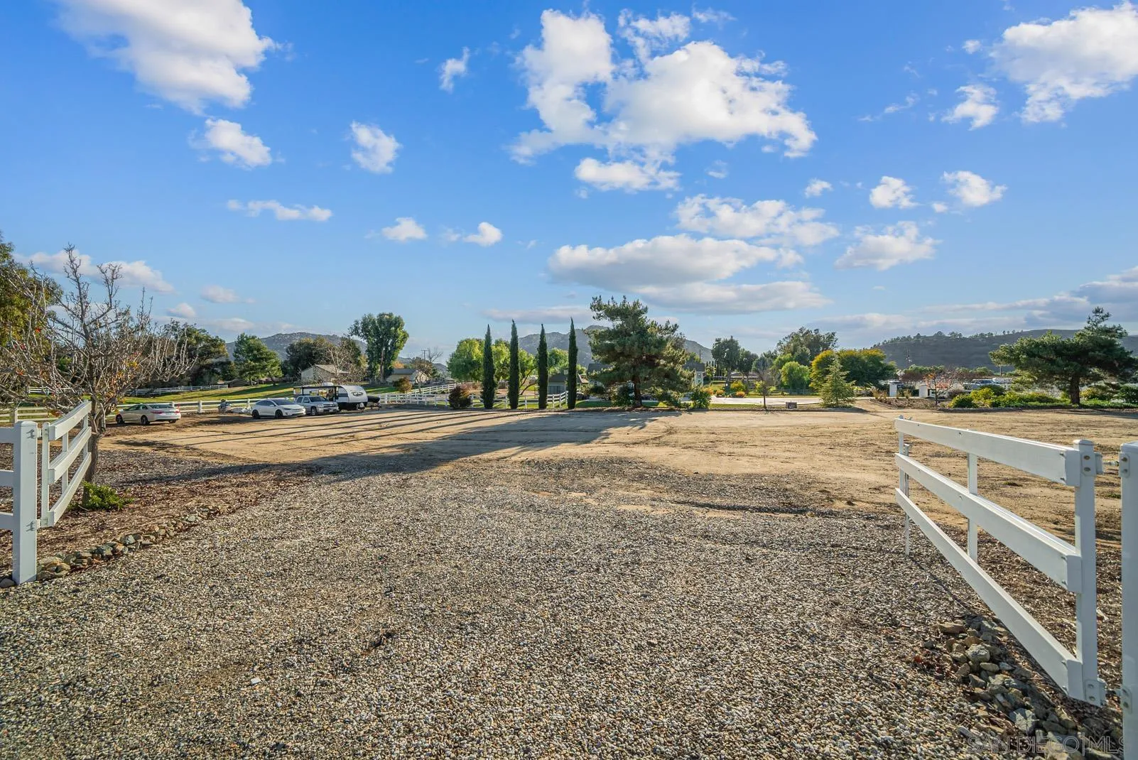 44140 La Paz St