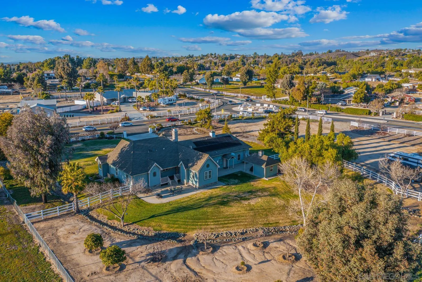 44140 La Paz St