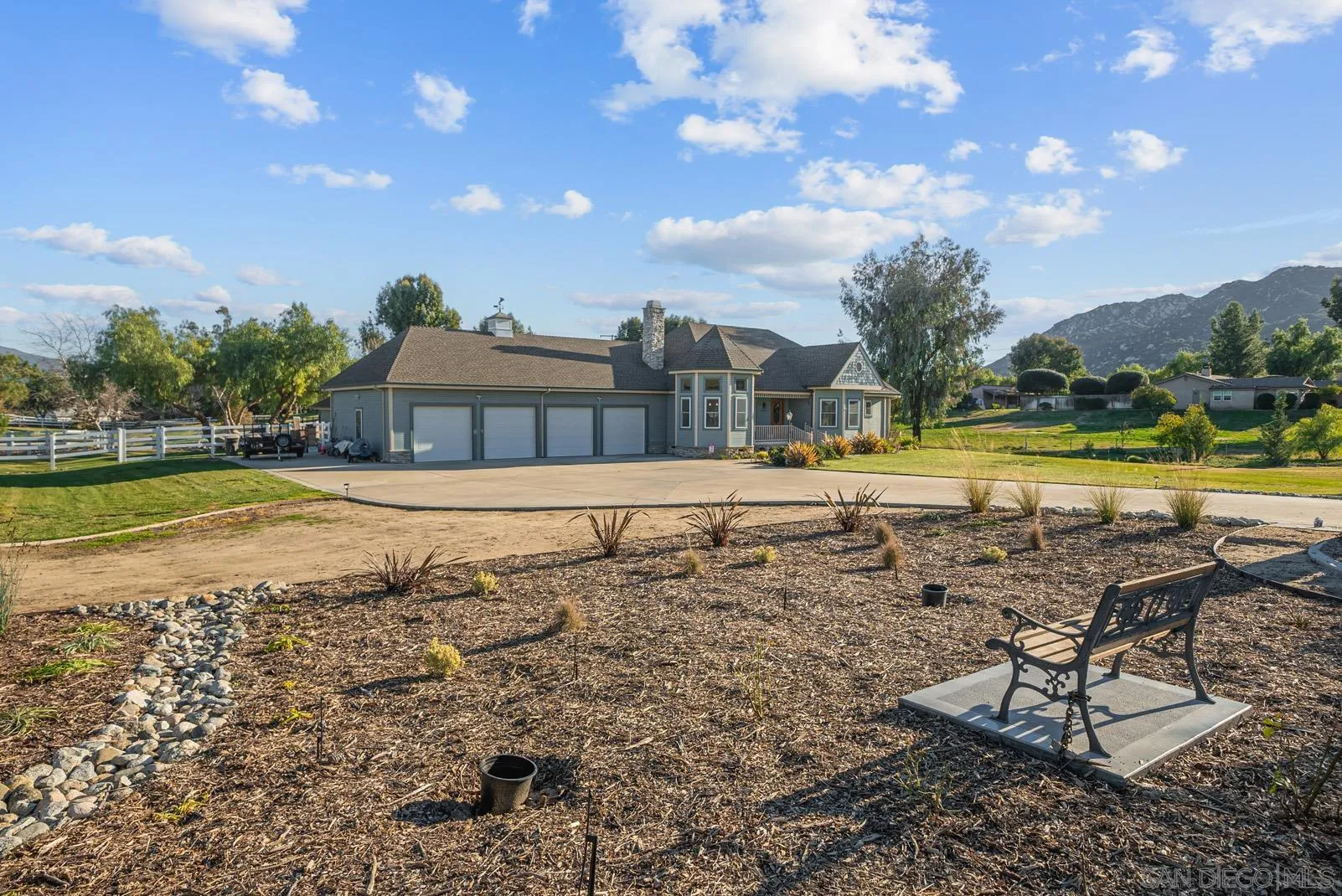 44140 La Paz St