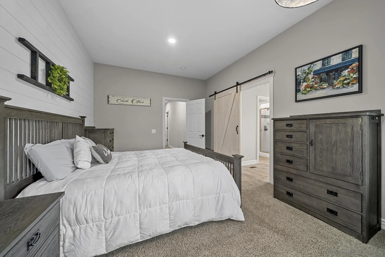 44140 La Paz St