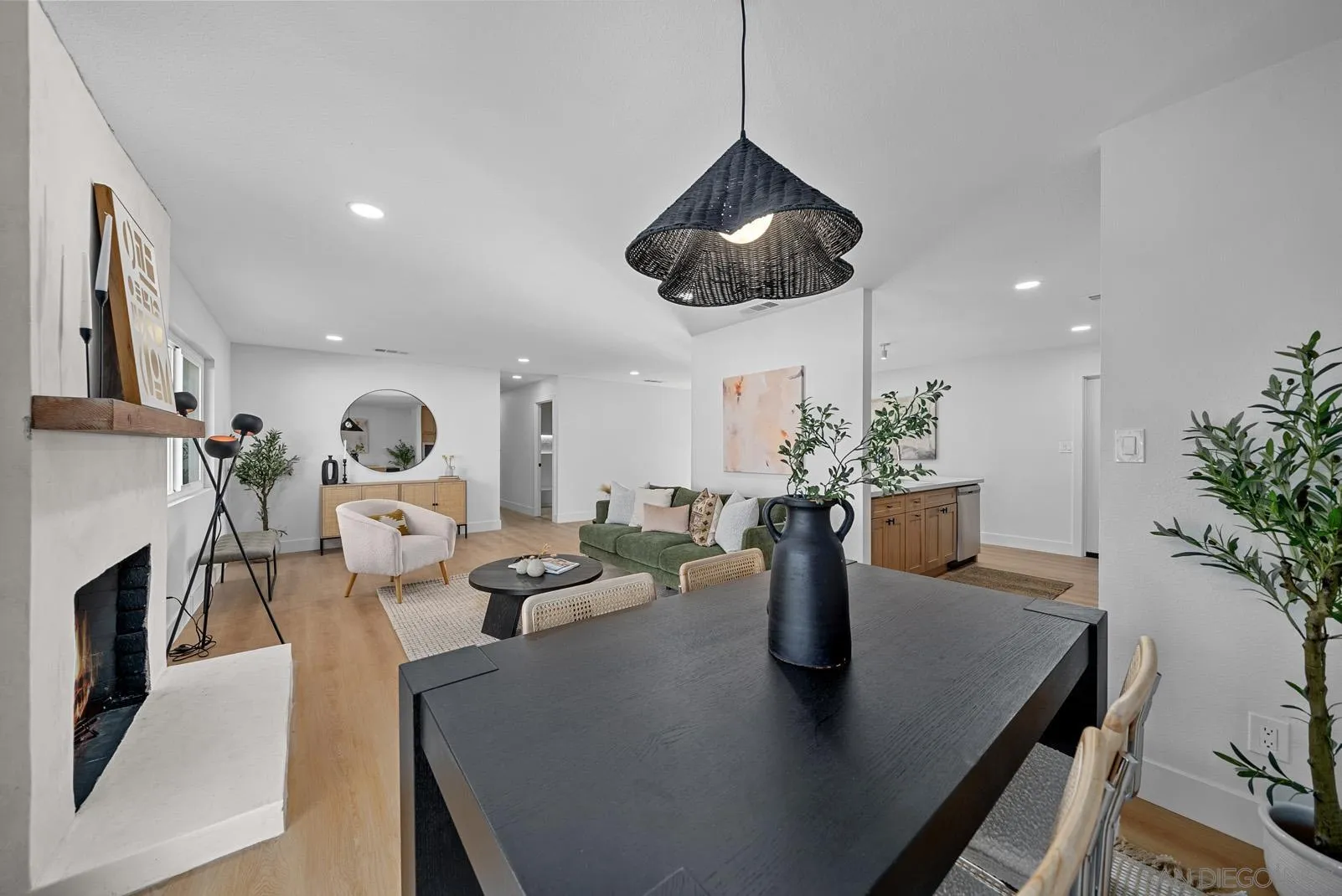 4491 Berwick Dr
