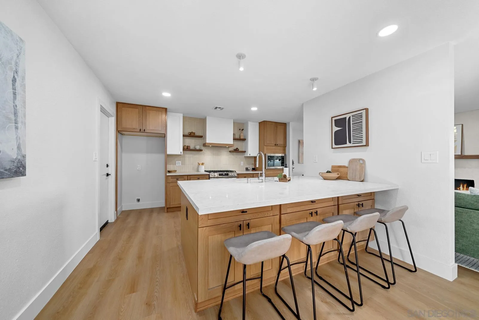 4491 Berwick Dr