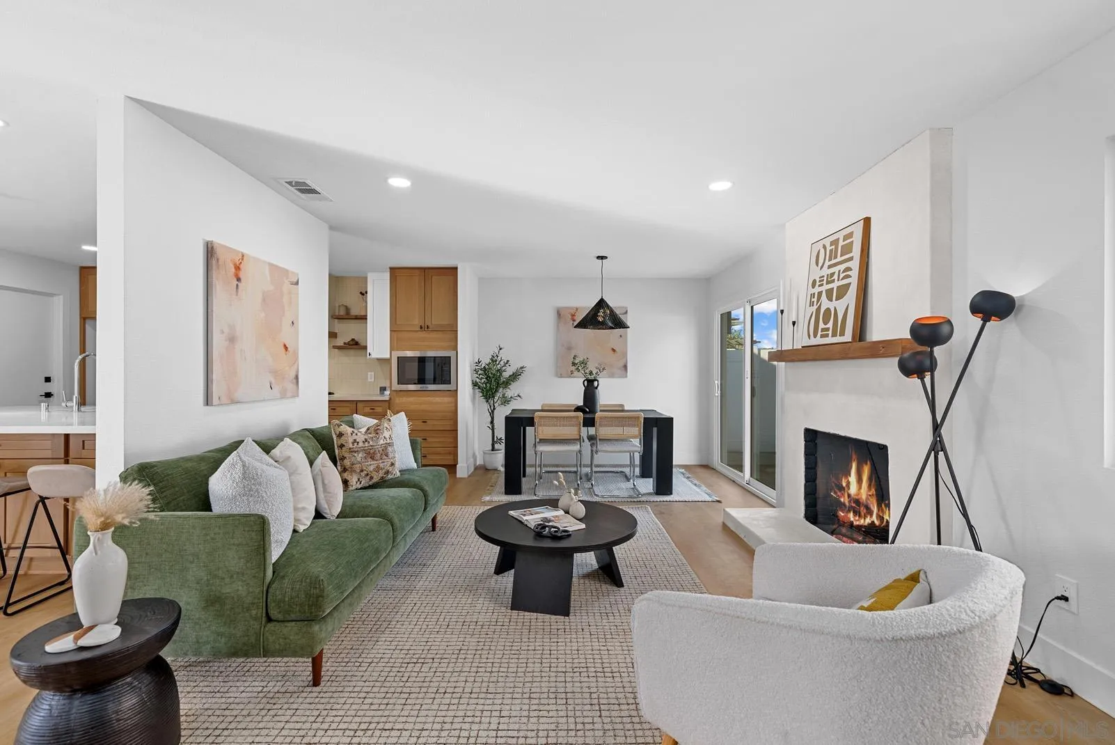 4491 Berwick Dr